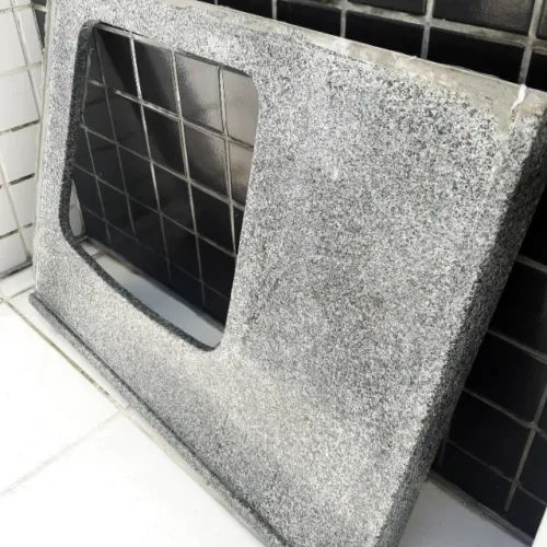 Tampo de tanque de granito