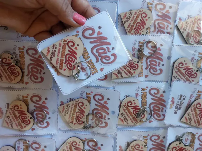 Chaveiros Lembrancinhas personalizadas brindes mdf