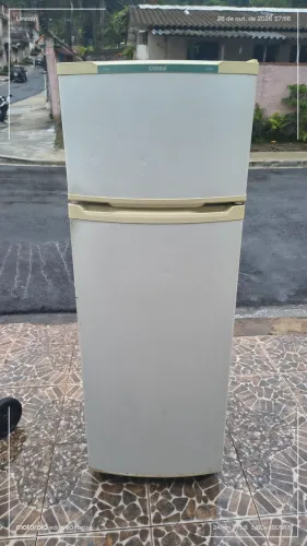 Geladeira Consul 220volts 350l funcionando perfeitamente ( entrego)