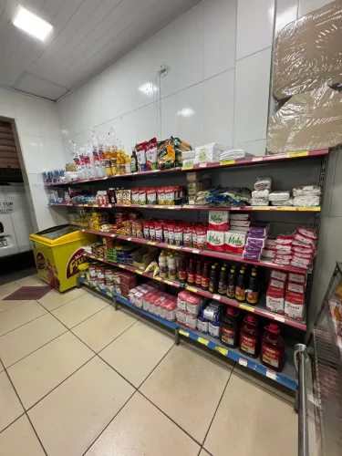 Vendo loja completa de Frios