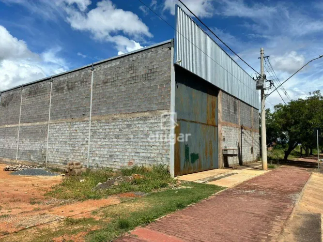 Galpão para alugar, Eldorado - Montes Claros/MG - R$ 8.000,00 - Alugar Imóveis