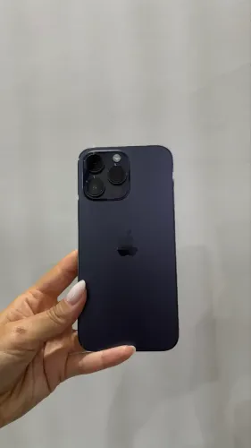 iPhone 14 Pro Max bateria 77%
