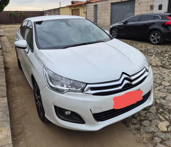 Citroen C4 Lounge Tendance 1.6 Turbo Flex Aut. 2017