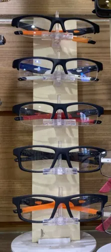 Óculos 1 por 70$ 2 por 130$