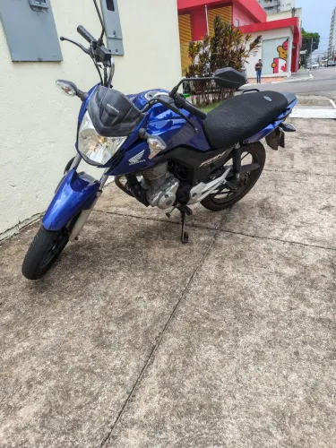 Vende se moto