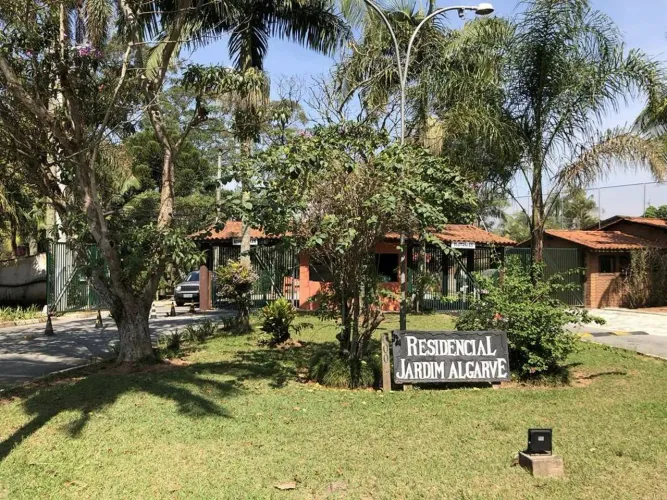 Lote em condomínio em Rua Jambo - Algarve - Cotia/SP