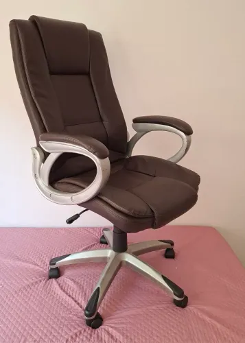 Cadeira para escritório confortável