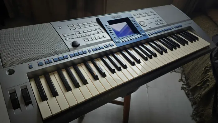 TECLADO YAMAHA PSR 1500