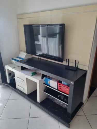 Rack e painel para TV
