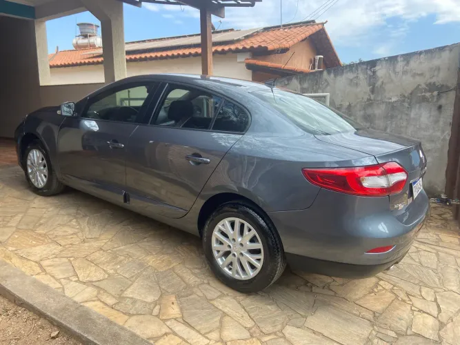 Renault Fluence Sed. Dyn. Plus 2.0 16V Flex Aut. 2017