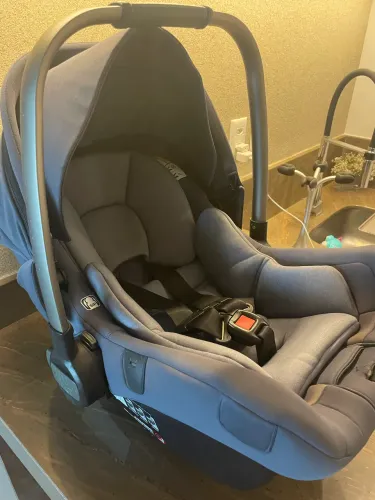 Bebê conforto Nuna Pipa
