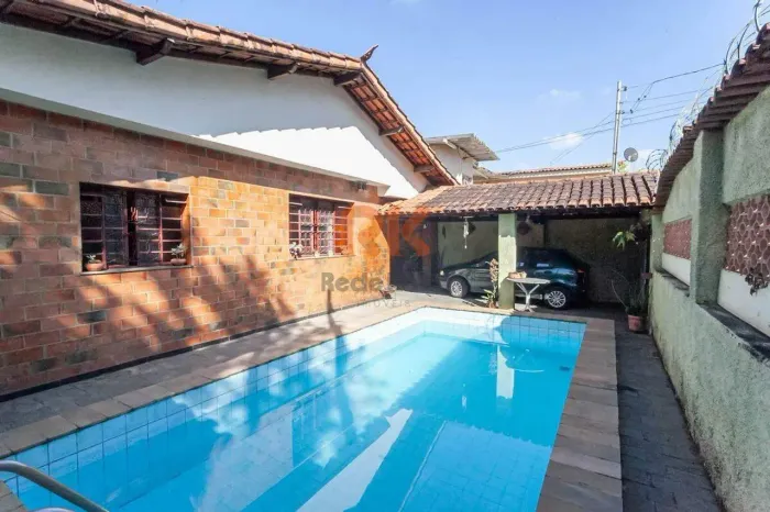 Casa - Alipio de Melo - Belo Horizonte