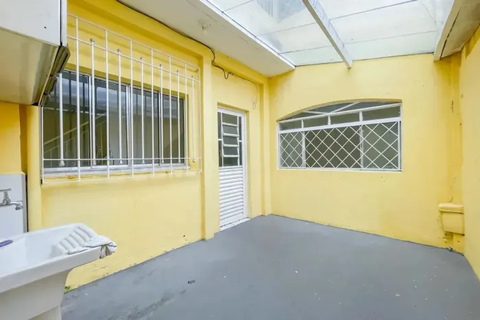 Casa para aluguel com 125 metros quadrados com 2 quartos em Cidade das Flores - Osasco - S