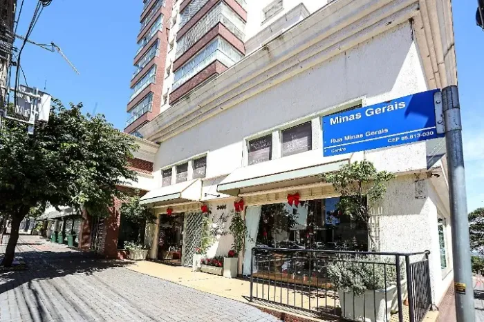 Conjunto de salas comerciais Rua Minas Gerais - Cascavel - Oportunidade para investidor.