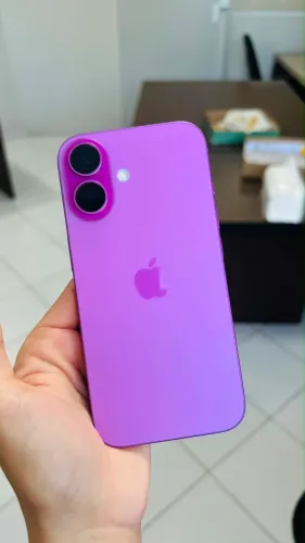 iPhone 16 rosa 