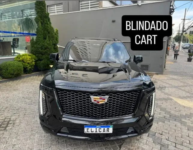 Cadillac Escalade AWD 6.0 V-8(at) 345cv 4P 2025