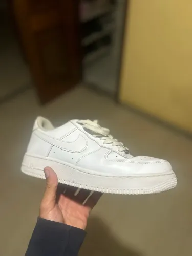 Tênis Nike Air Force