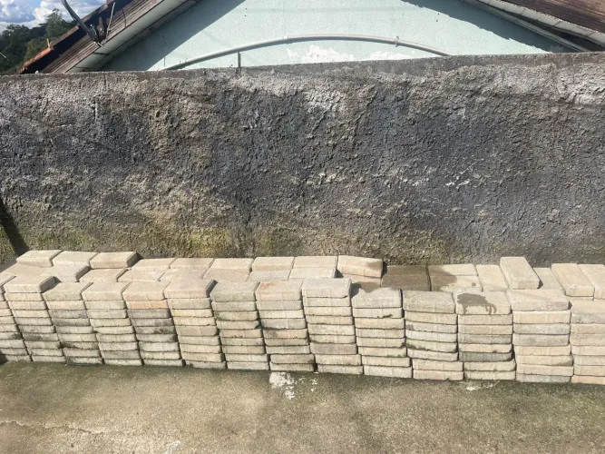 Vende-se Paver de concreto