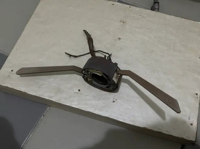 Comando Pisca (Seta) e Limpador Parabrisa Marrom Monocromático Original Fusca