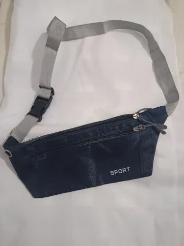 Pochete sport com três bolsos