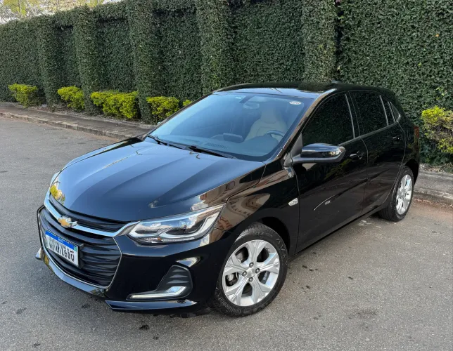 Chevrolet Onix Hatch Premier 1.0 12V TB Flex Aut. 4P 2021