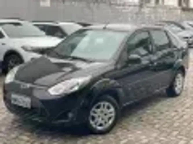 Ford Fiesta Sedan SE 1.6 8V Flex 4P 2014
