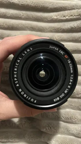 Lente Fujifilm Fujinon XF 18-55mm f/2.8-4 R LM OIS
