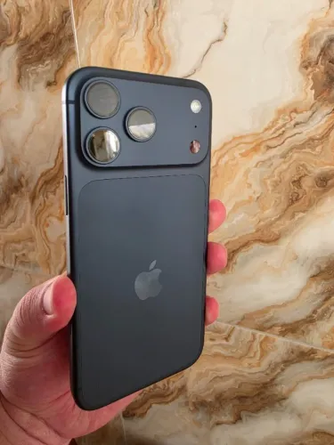 iPhone 17 pro max 1TB - Novo com nota fiscal e garantia, Anatel, chip físico.
