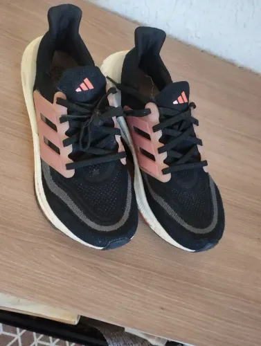 Adidas ultraboost 23
