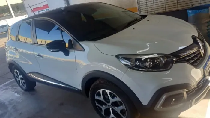 Renault Captur Intense 1.3 TB 16V Flex 5P AUT 2022