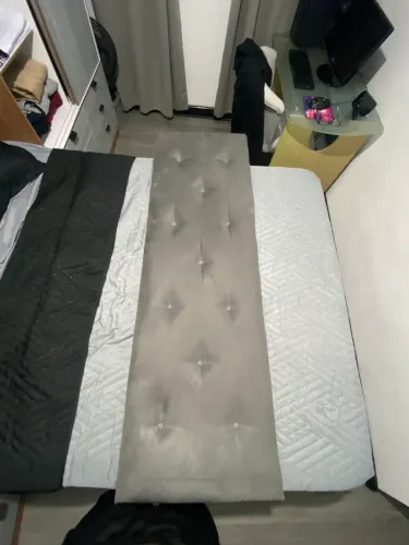Cabeceira cama casal com estofado Cinza