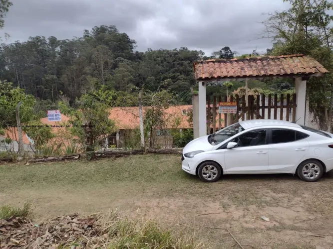 Sítio para Venda em Nazaré Paulista, Aclimação, 4 dormitórios, 2 suítes, 2 banheiros