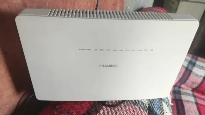 Vendo moldem Huawei novo