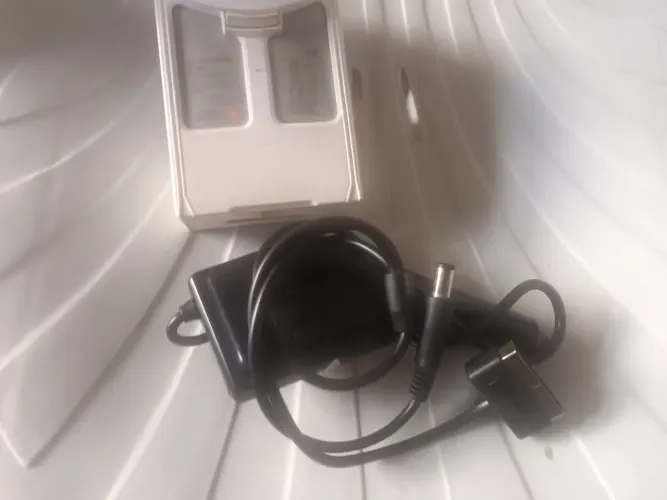 Bateria Phantom 4 pro mais carregador veicular