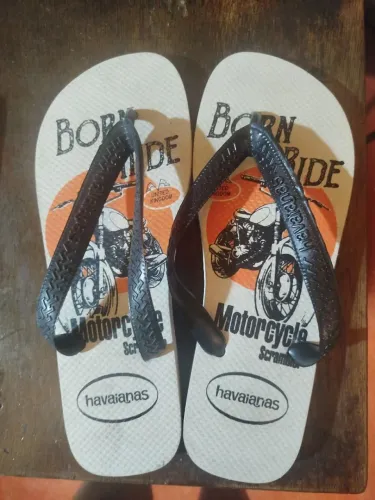 Chinelo Havaianas masculino Bege 39/40