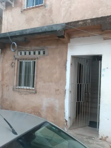 Apartamento com ótima localização, próximo a praia da Boca do Rio