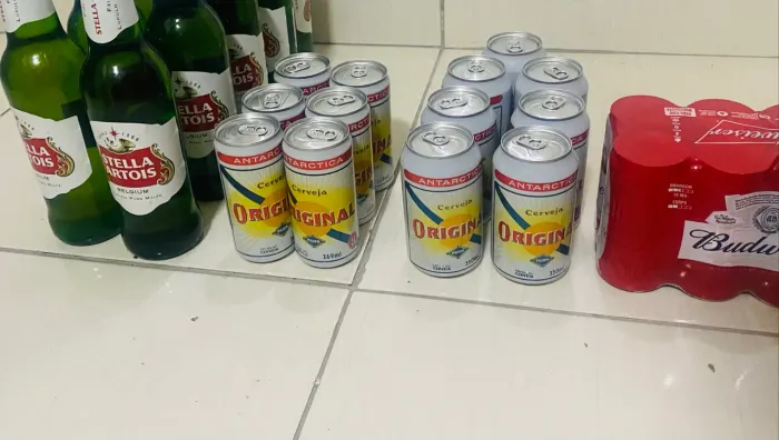 Vendo lote com Bebidas Originais!