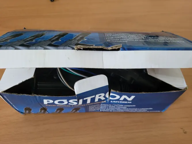 Trava elétrica automotiva Positron universal TR420 4 portas nova.