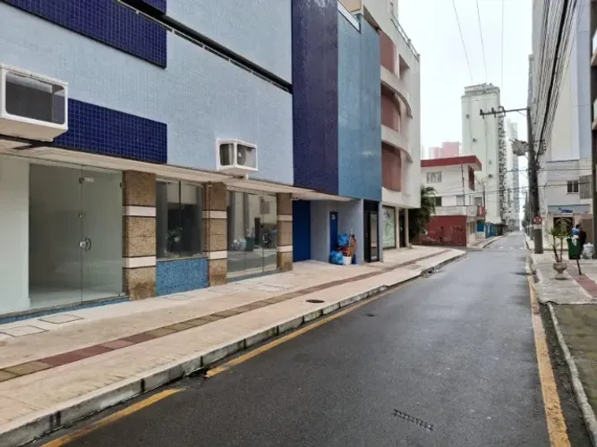 Locação Comercial - Sala com 35m² excelente visibilidade - Balneário Camboriú