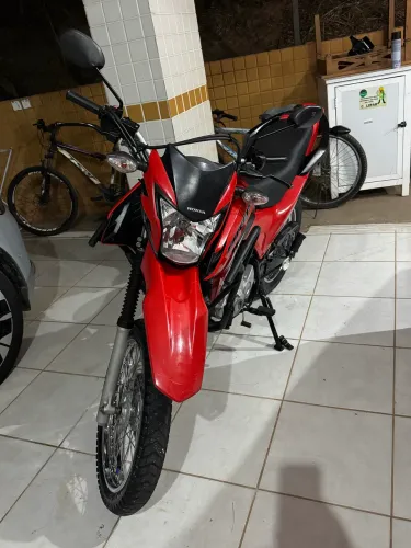 Bros 160 único dono impecável