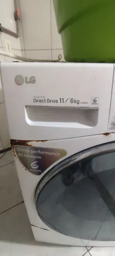 Lava e seca LG