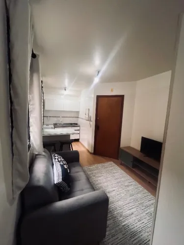 Studio amplo Centro/Batel Mobiliado 