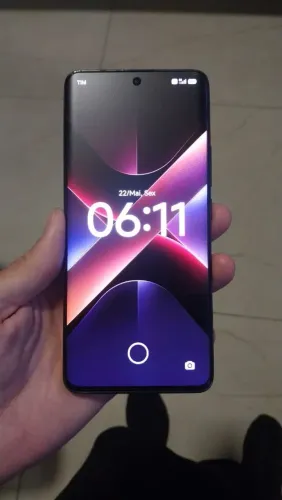 Vendo poco X7 de 256GB com tela original