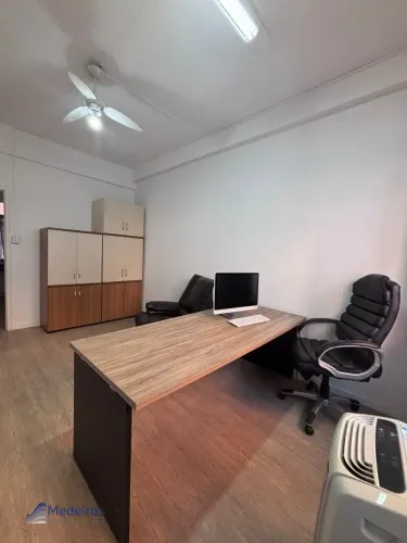 CONJUNTO COMERCIAL REFORMADO, AV IPIRANGA, FRENTE EDF. ITÁLIA E AO LADO METRÔ REPÚBLICA, C