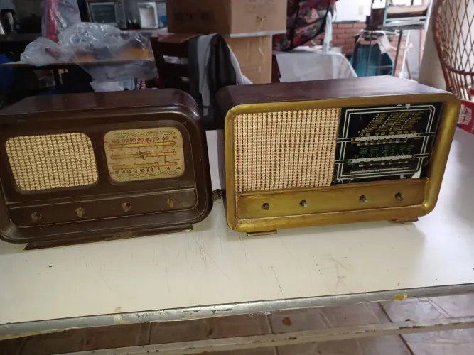 2 Rádio de mesa vakvulados funcina