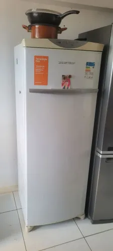 Freezer Vertical Brastemp Frost Free 276 Litros Branco - BVR28PB