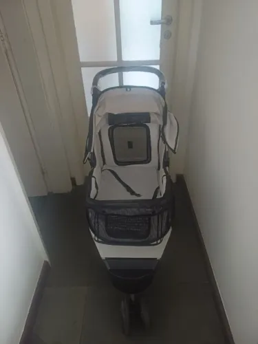 Carro para transporte de animais (triciclo)