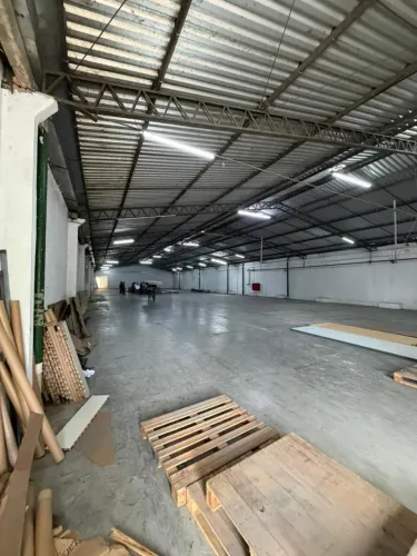 Galpao 1.400m2 Habiti-se nível 5 Distrito 1 leia