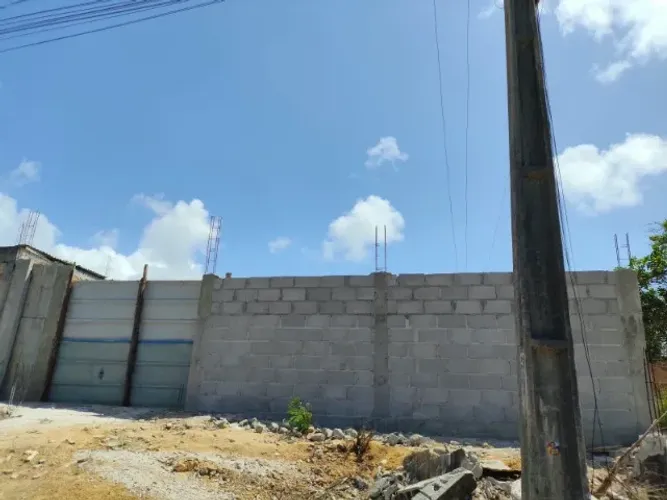 TERRENO À VENDA ! 300 m² | A 10 MINUTOS DA PRAIA