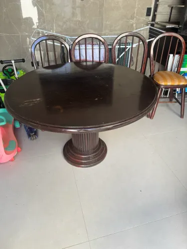 Mesa de Madeira 4 cadeiras